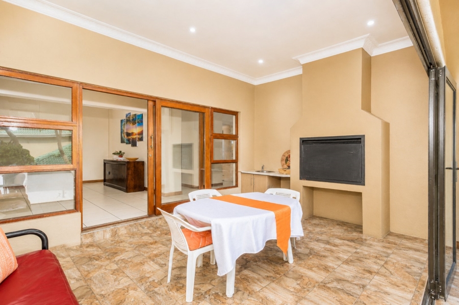 4 Bedroom Property for Sale in Kosmos Ridge North West